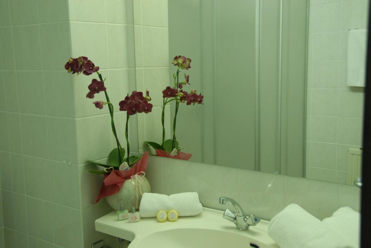 Go Resort Krakow Bagian luar foto