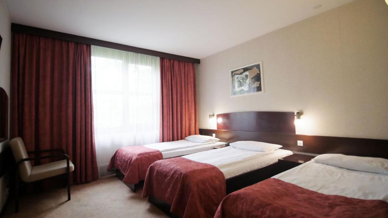 Go Resort Krakow Bagian luar foto